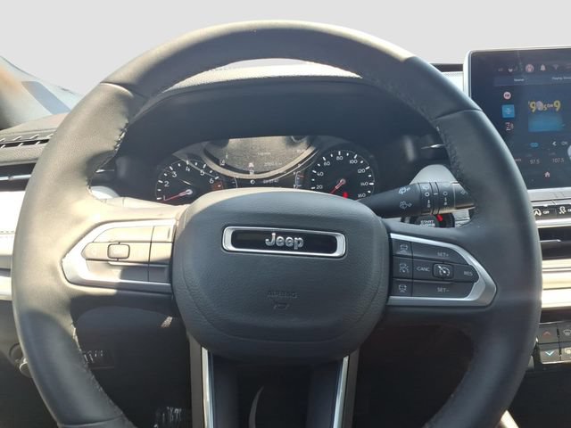 Used 2025 Jeep Compass Limited AWD/4WD image 28