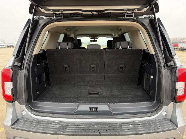 Certified 2022 Ford Expedition XLT AWD/4WD image 12