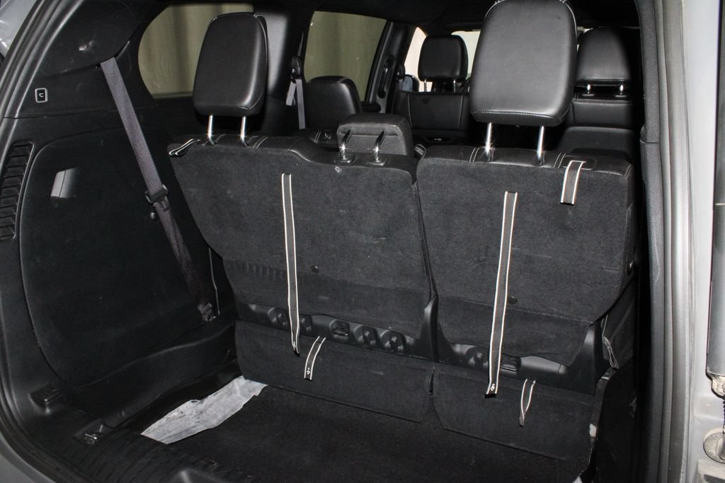 Used 2025 Chrysler Pacifica Select FWD image 16