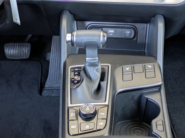 Used 2024 Kia Sportage LX image 16