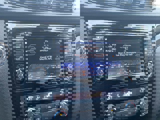 Used 2022 Nissan Rogue Sport SL w/ Premium Package image 15