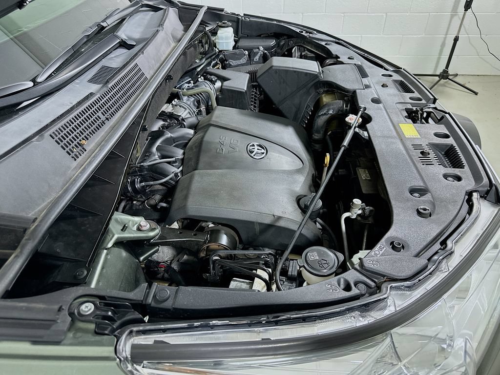 Used 2019 Toyota Highlander XLE w/ Protection Package #3 AWD/4WD image 26