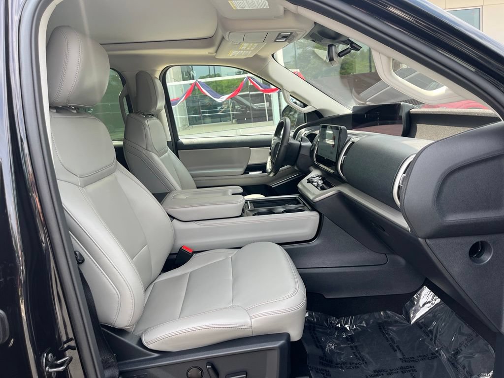 Certified 2025 Ford Expedition Max Active AWD/4WD image 22