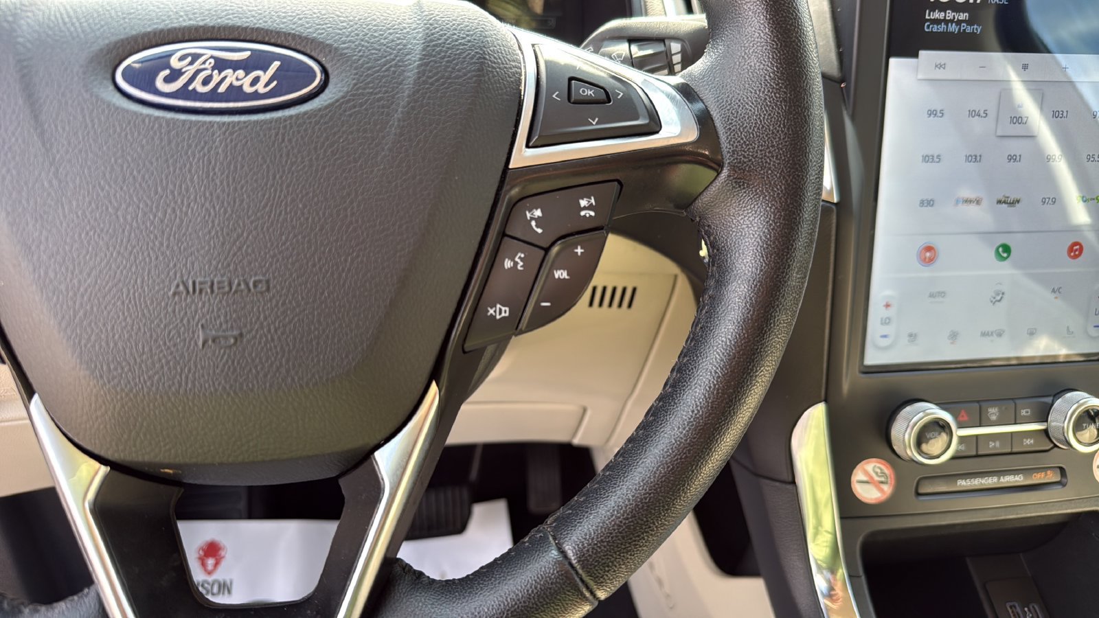 Certified 2024 Ford Edge Titanium AWD/4WD image 15