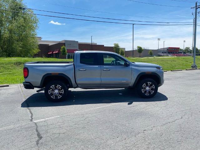Used 2024 GMC Canyon AT4 w/ AT4 Premium Package AWD/4WD image 8