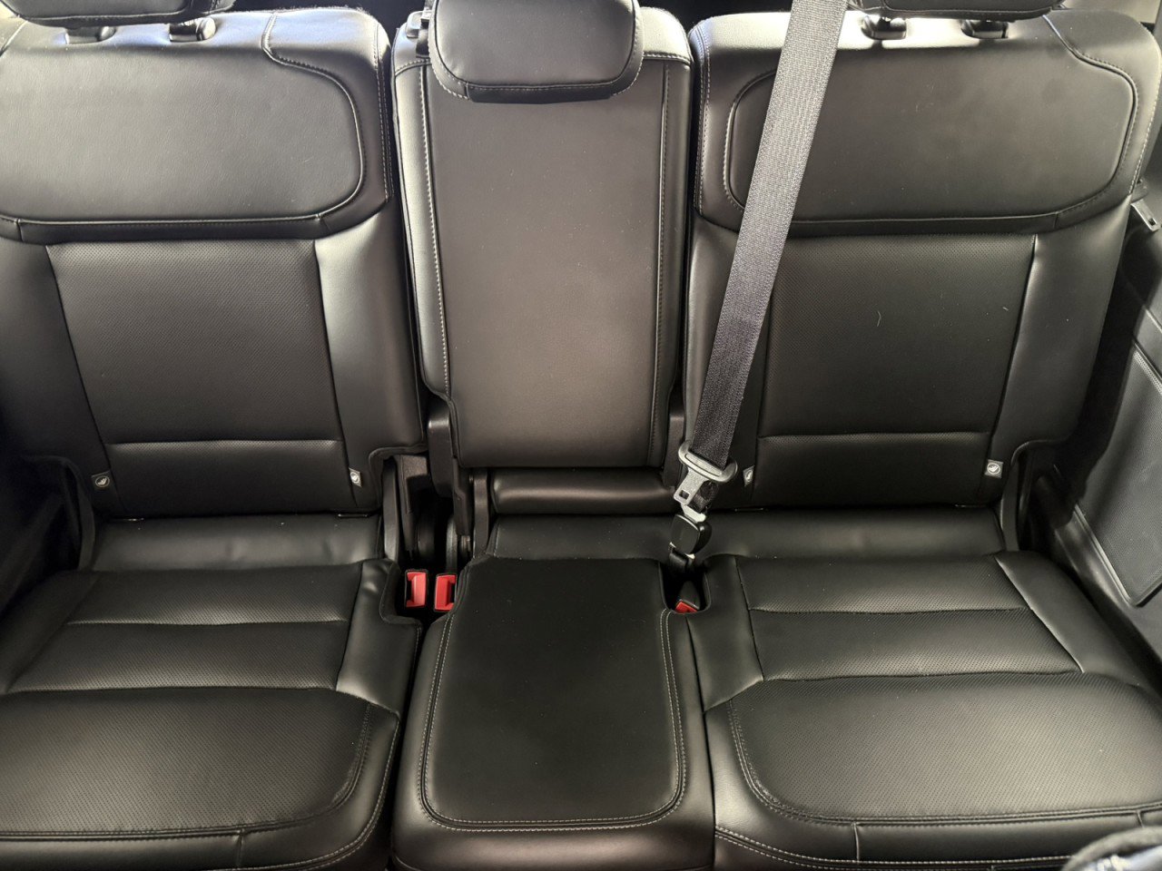 Certified 2025 Ford Expedition Platinum AWD/4WD image 17