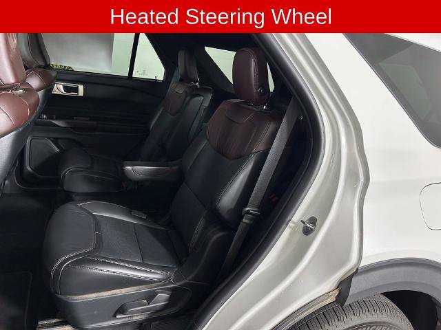Certified 2020 Ford Explorer Platinum w/ Premium Technology Package AWD/4WD image 13