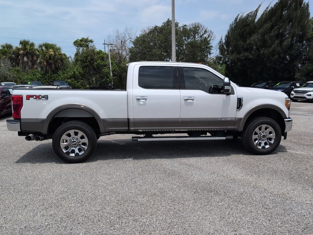 Certified 2019 Ford F250 Lariat w/ Lariat Ultimate Package AWD/4WD image 2