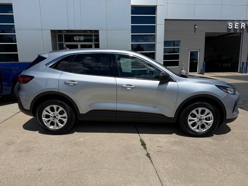 Certified 2023 Ford Escape Active w/ Tech Pack #1 AWD/4WD image 8
