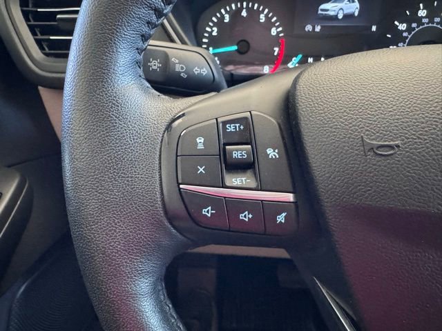 Certified 2020 Ford Escape SEL FWD image 17