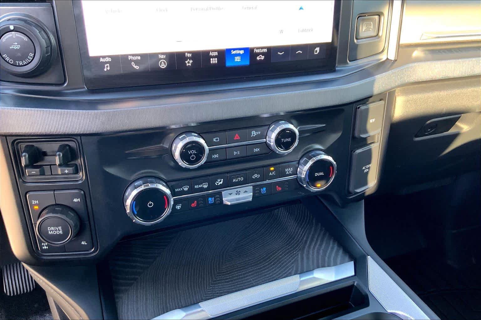 Certified 2025 Ford F250 Platinum AWD/4WD image 34