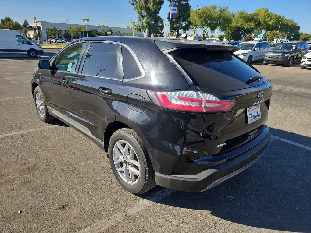 Certified 2024 Ford Edge SEL w/ Convenience Package AWD/4WD image 5