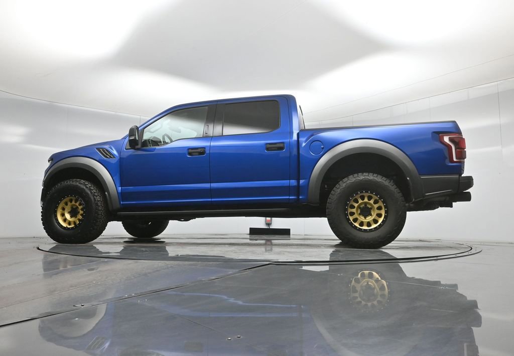 Certified 2017 Ford F150 Raptor w/ Equipment Group 801A Mid image 52