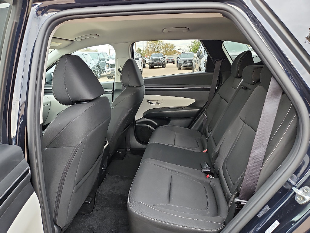 Used 2022 Hyundai Tucson Blue AWD/4WD image 16