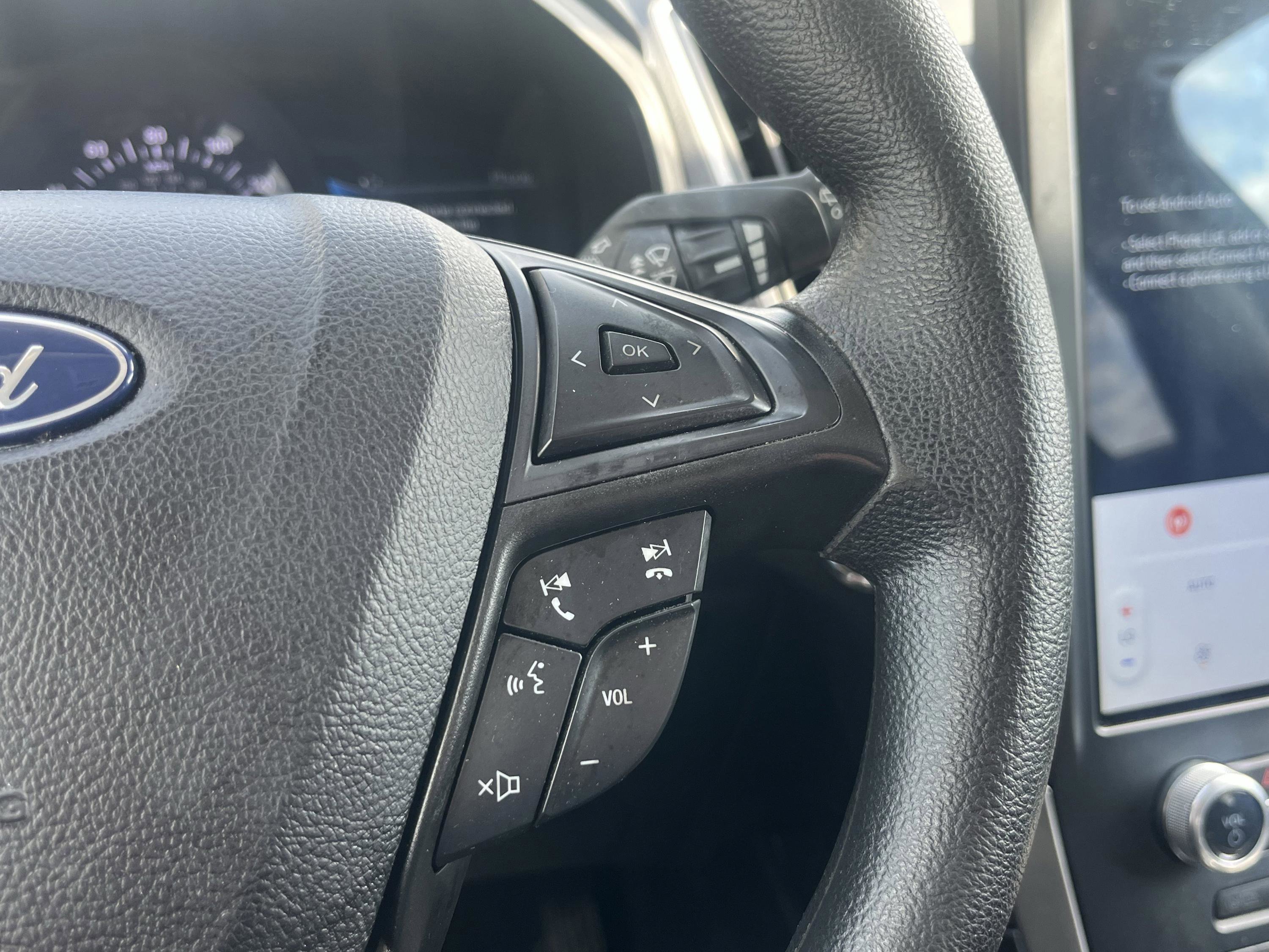 Certified 2022 Ford Edge SE w/ Black Appearance Package AWD/4WD image 13