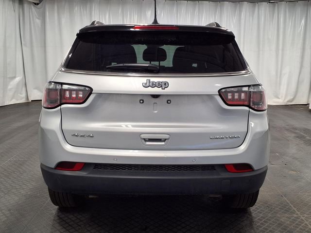 Used 2025 Jeep Compass Limited image 3