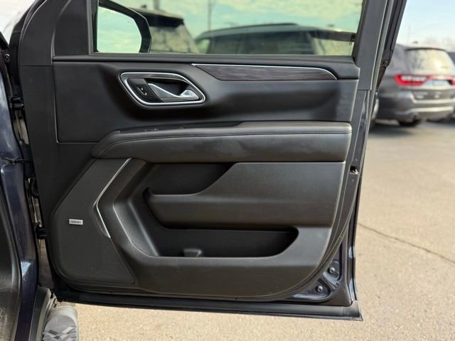 Used 2022 Chevrolet Tahoe Z71 w/ Luxury Package image 33