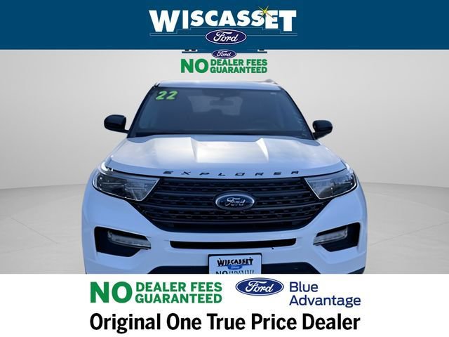 Certified 2022 Ford Explorer XLT w/ Equipment Group 202A image 11