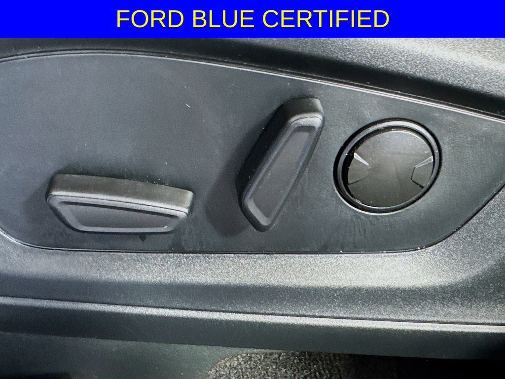 Certified 2023 Ford Explorer XLT w/ Equipment Group 202A RWD image 22