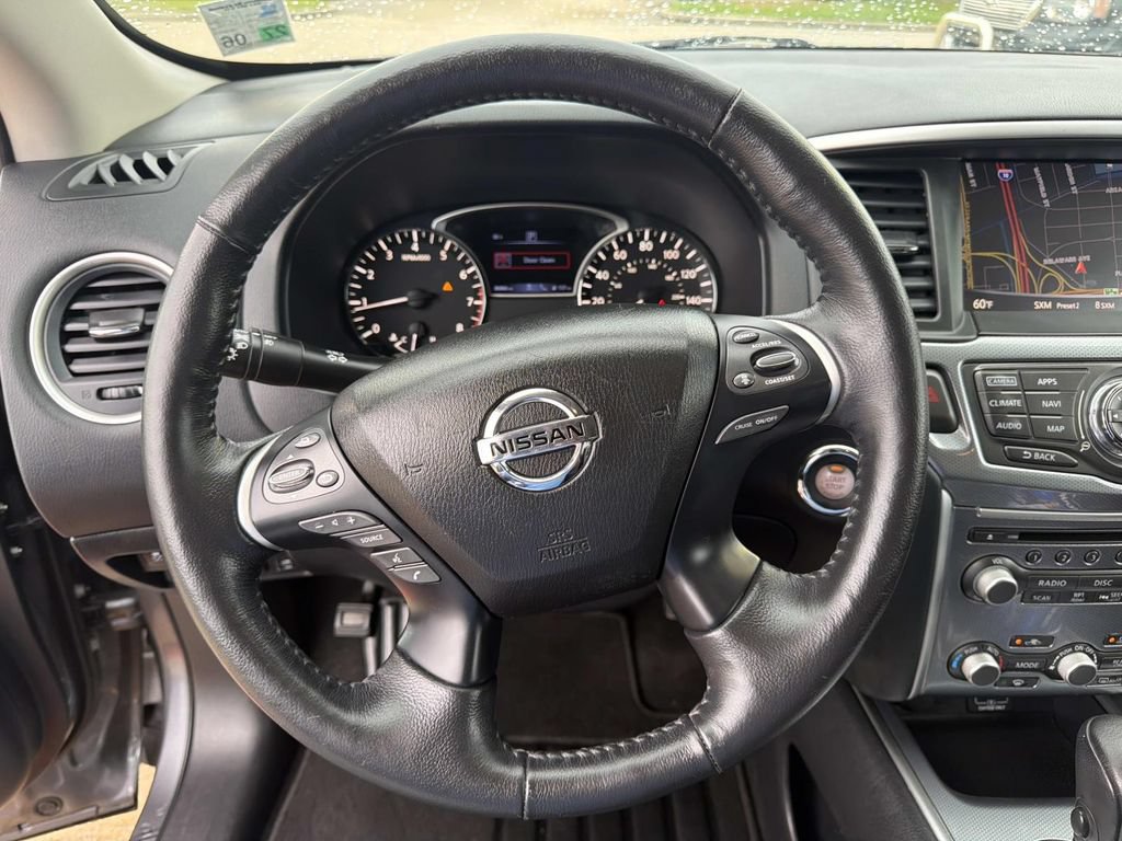Used 2020 Nissan Pathfinder SL FWD image 24