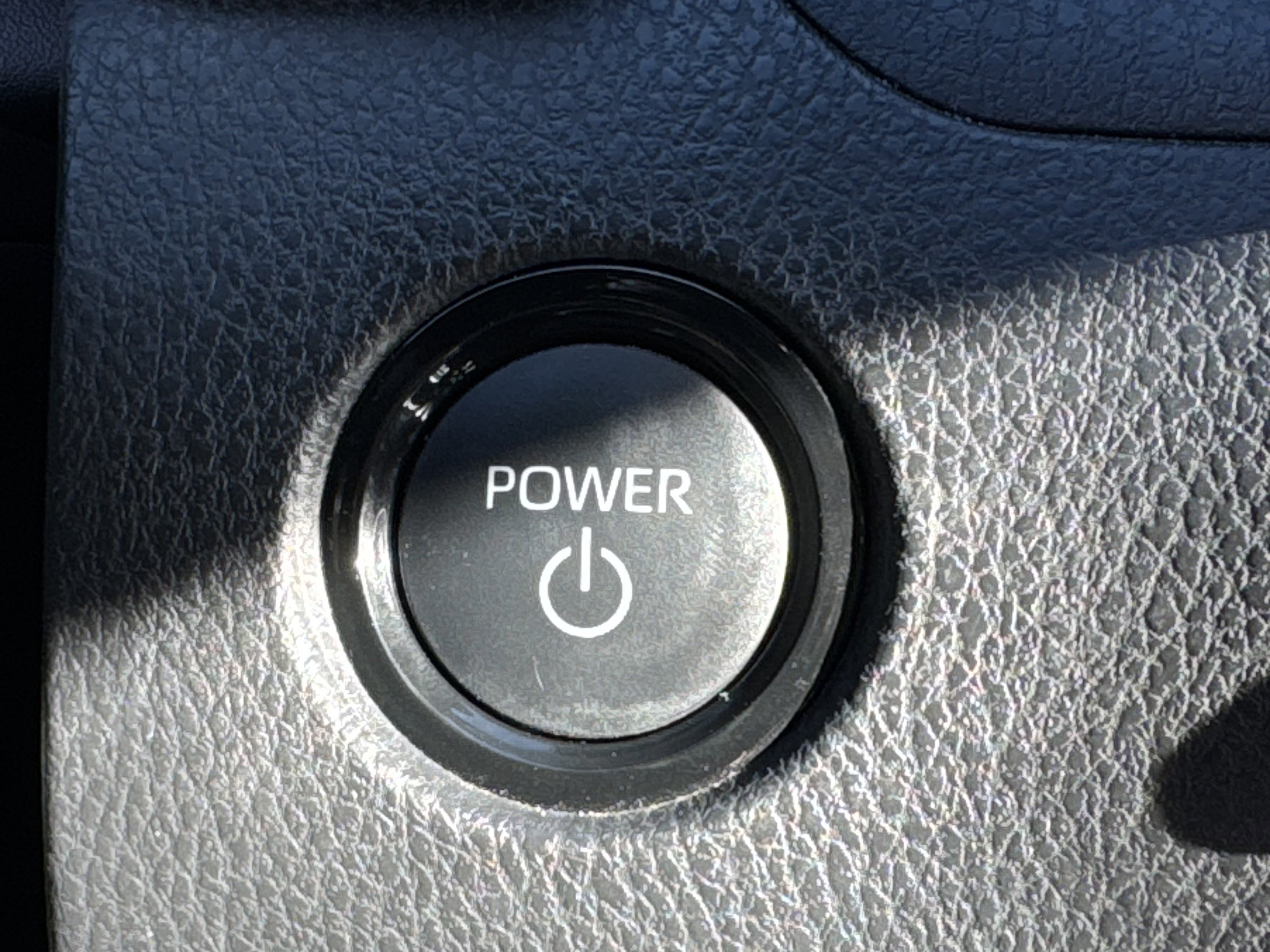 Used 2025 Toyota Camry SE image 20