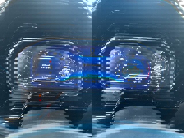 Used 2024 Chevrolet Silverado 2500 LTZ w/ LTZ Premium Package image 19