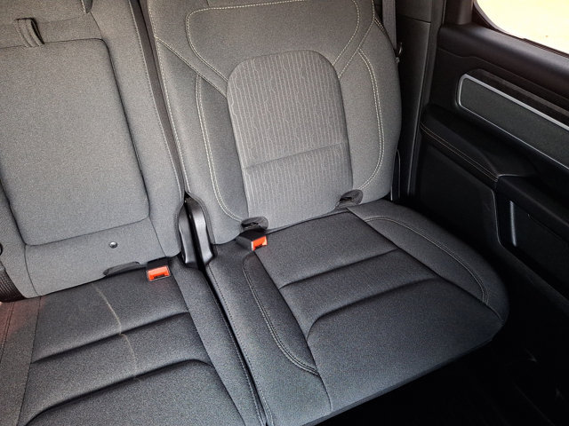 Used 2021 RAM 1500 4x4 Crew Cab image 20