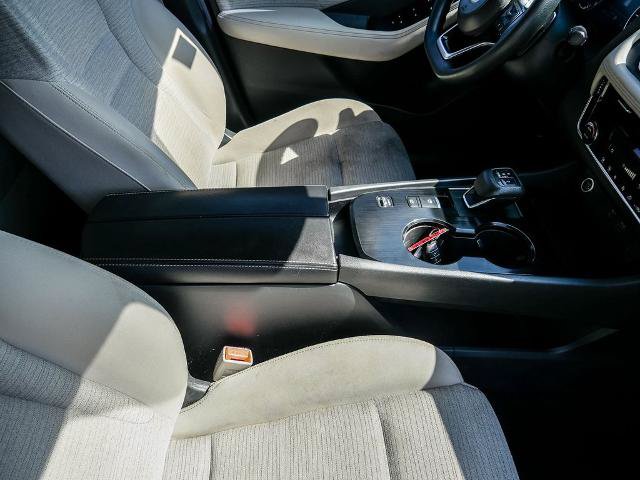 Used 2021 Nissan Rogue SV FWD image 15