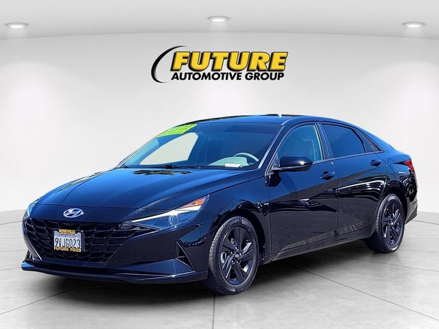Used 2023 Hyundai Elantra SEL FWD image 8