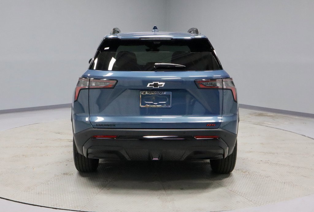 Used 2025 Chevrolet Equinox RS w/ Safety and Technology Package image 4