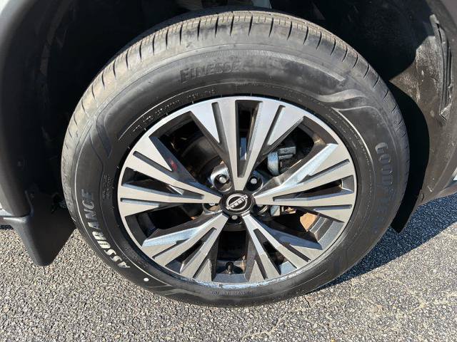Used 2023 Nissan Rogue SV AWD/4WD image 27