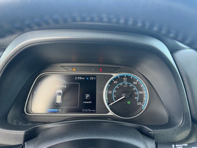 Used 2020 Nissan Leaf SV w/ SV Technology Package image 14