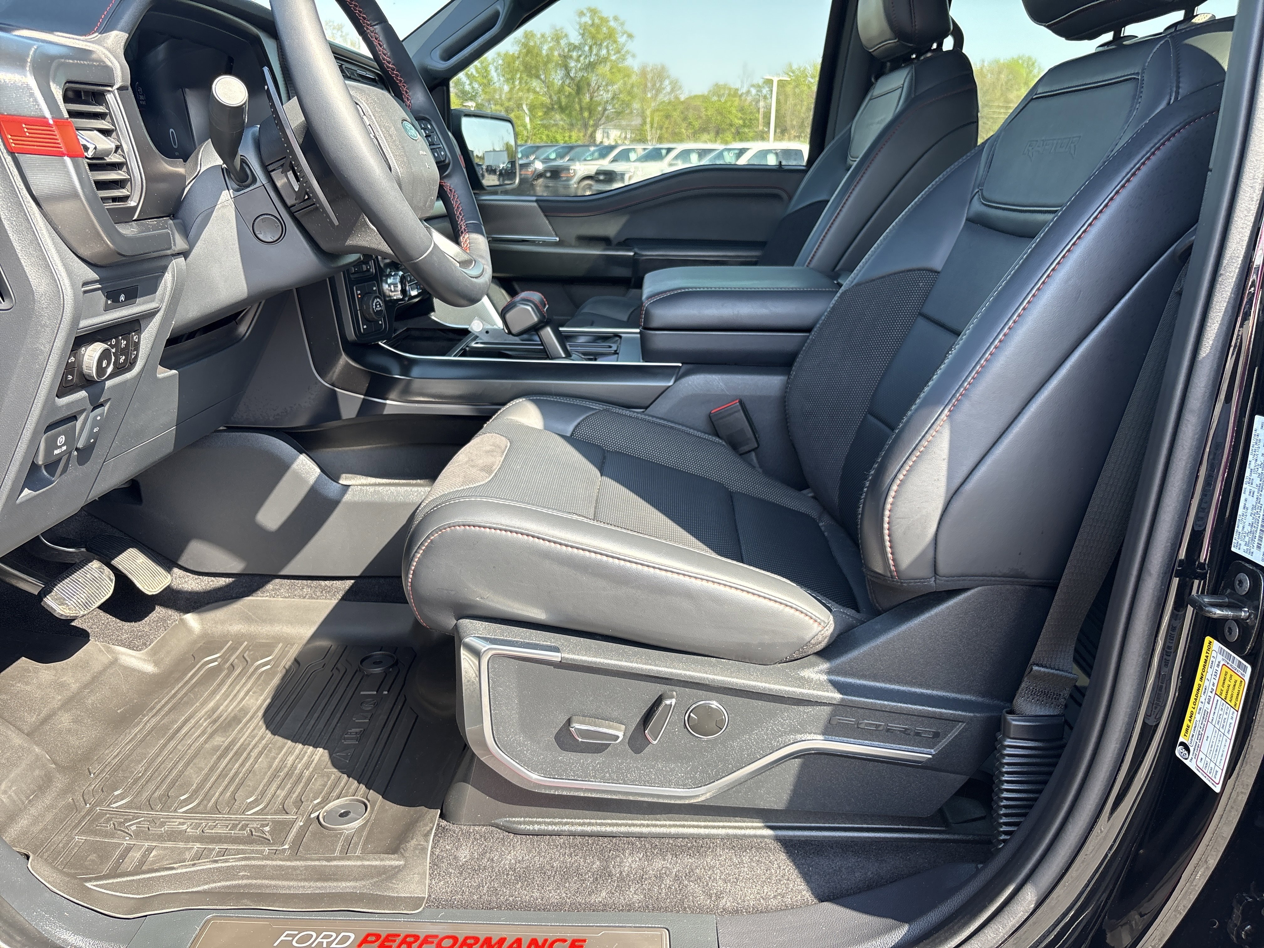 Certified 2025 Ford F150 Raptor AWD/4WD image 21