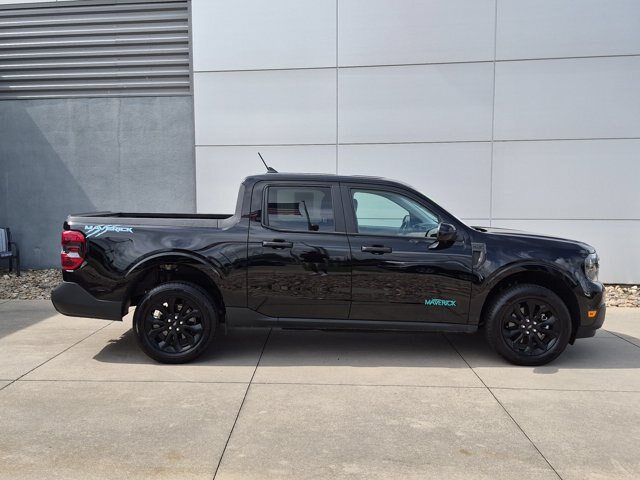 Certified 2024 Ford Maverick XLT w/ XLT Luxury Package FWD image 3