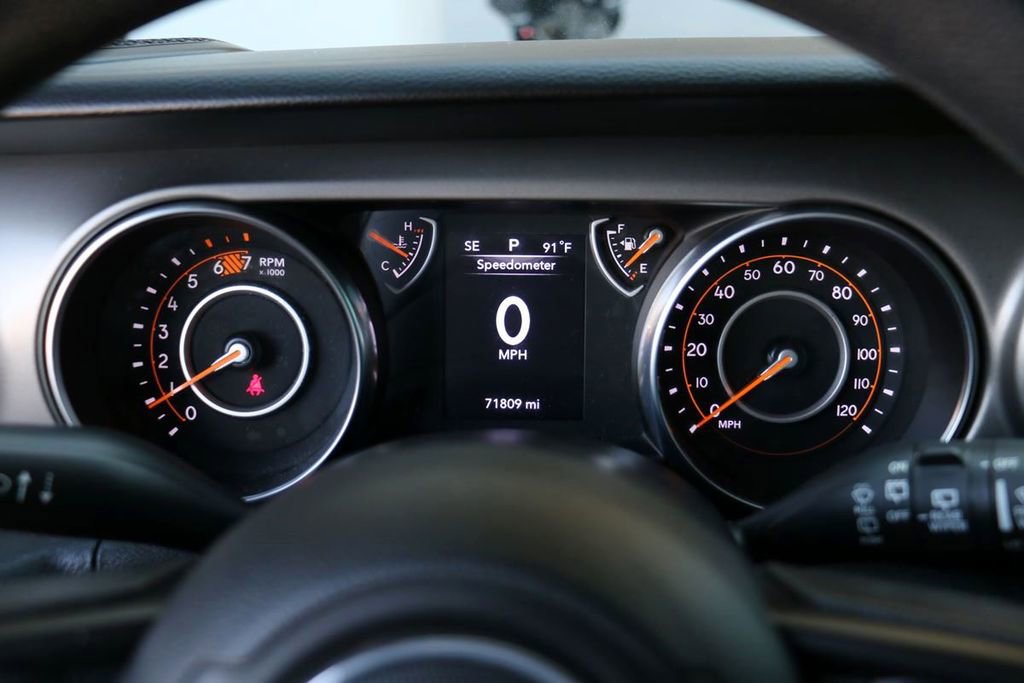 Used 2022 Jeep Wrangler Sport image 12