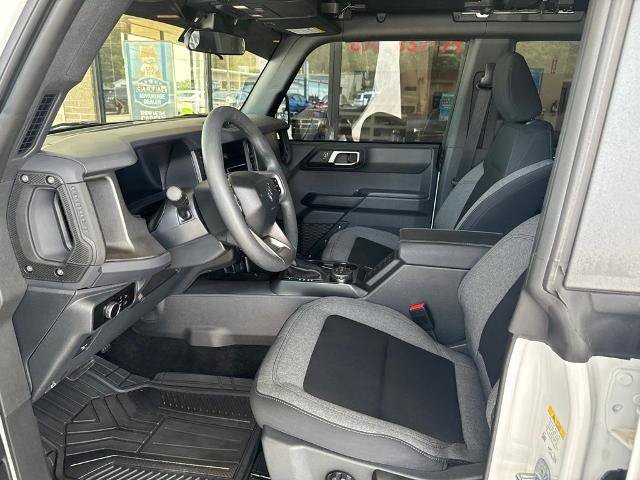 Certified 2025 Ford Bronco 4-Door AWD/4WD image 8