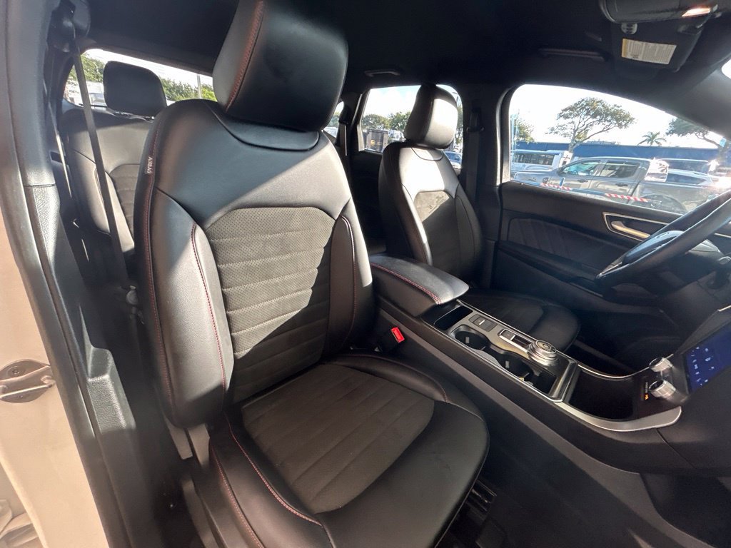 Certified 2021 Ford Edge ST-Line FWD image 26