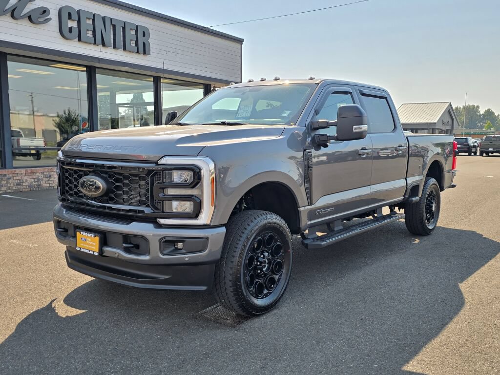Certified 2025 Ford F350 Lariat w/ Lariat Ultimate Package AWD/4WD image 2