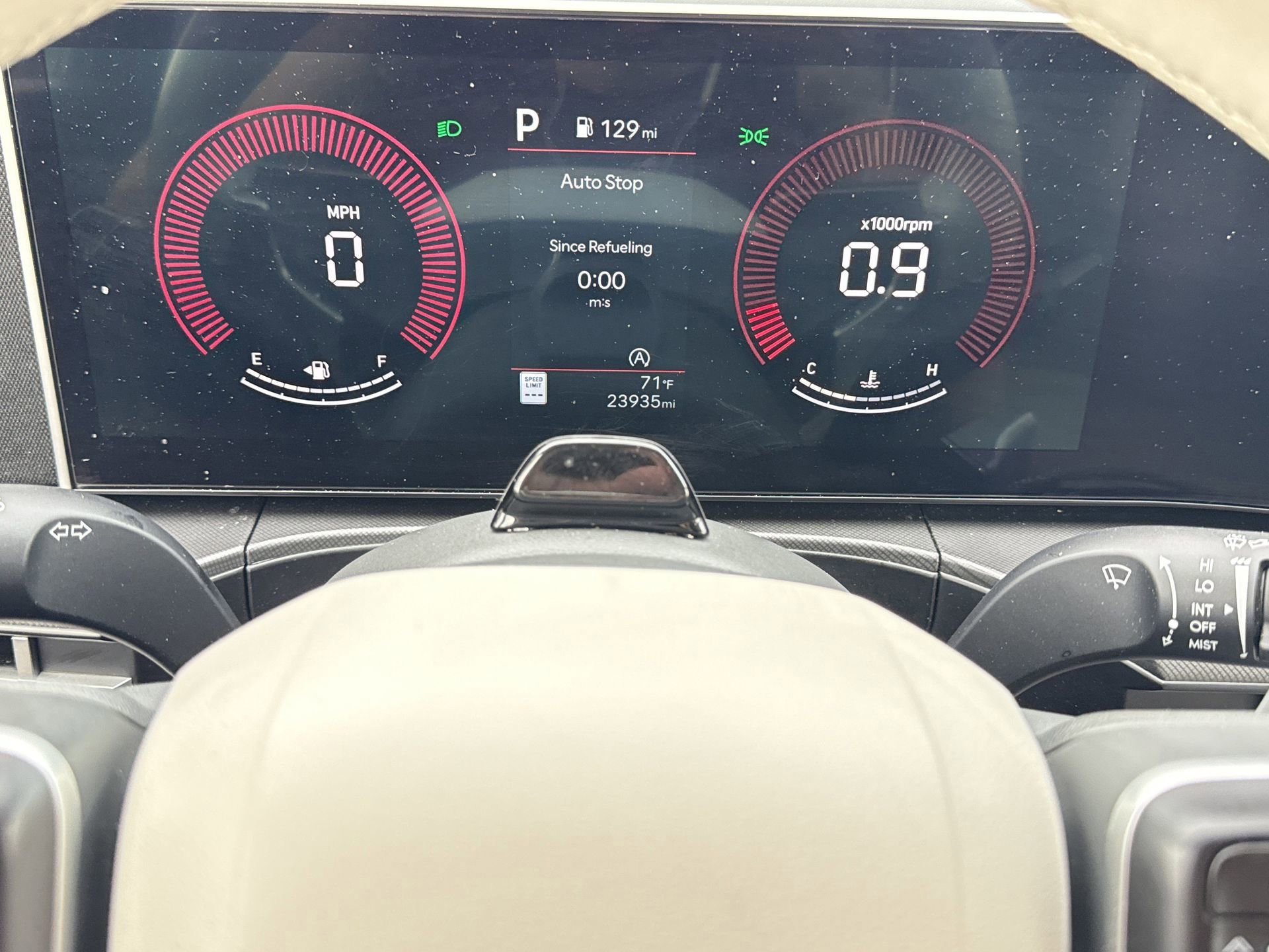 Used 2025 Hyundai Santa Fe SEL image 18