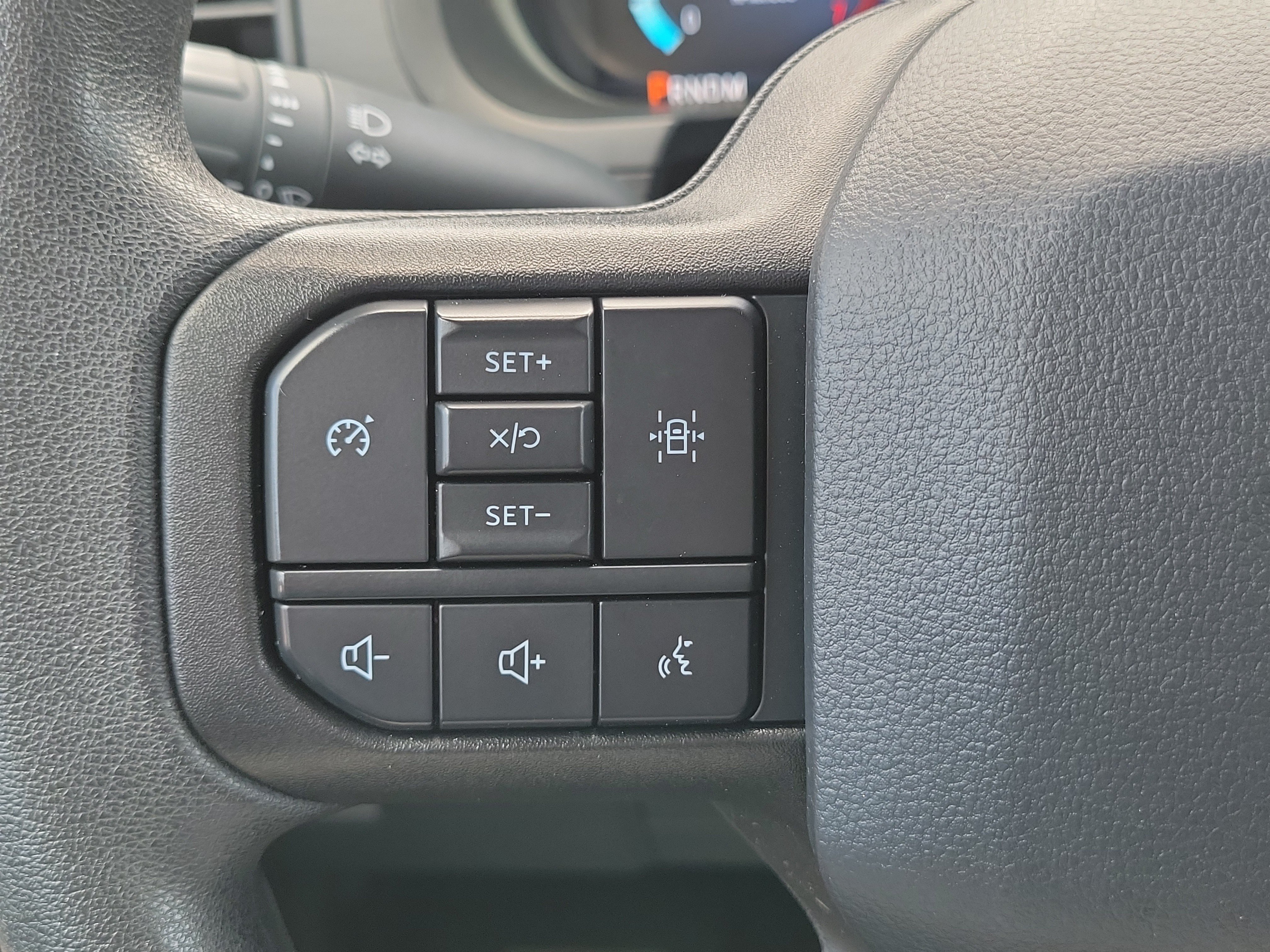 Certified 2025 Ford F150 STX w/ Equipment Group 200A RWD image 19