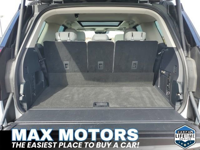 Certified 2025 Ford Expedition Platinum w/ Driver's Package image 12