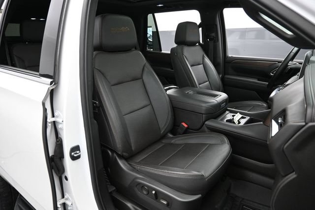 Used 2023 Chevrolet Tahoe High Country AWD/4WD image 31