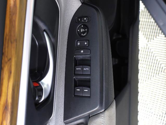 Used 2019 Honda CR-V EX image 18