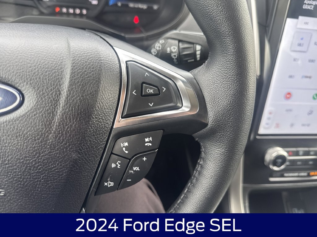 Certified 2024 Ford Edge SEL w/ Sport Appearance Package AWD/4WD image 22