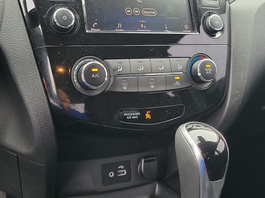 Used 2020 Nissan Rogue Sport S w/ Appearance Package AWD/4WD image 28