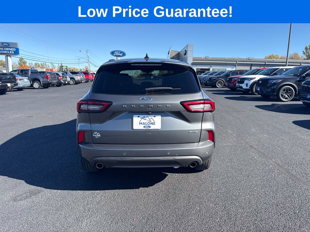 Certified 2023 Ford Escape ST-Line Select w/ Tech Pack #1 AWD/4WD image 7