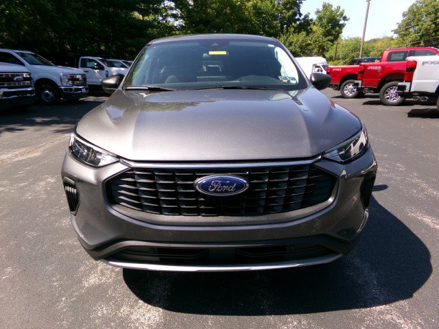 Certified 2023 Ford Escape Active w/ Tech Pack #1 AWD/4WD image 3