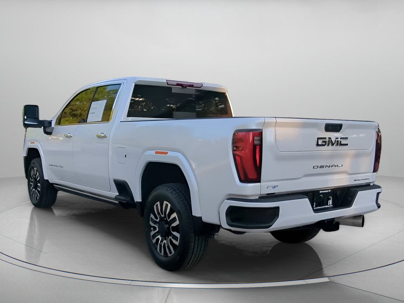 Used 2024 GMC Sierra 2500 Denali Ultimate AWD/4WD image 21