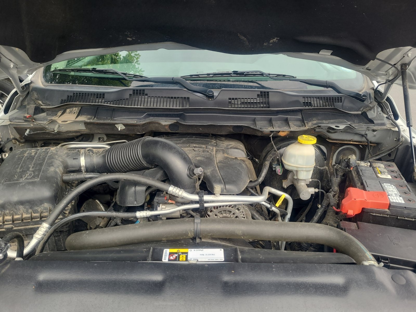 Used 2018 RAM 1500 Classic SLT AWD/4WD image 21