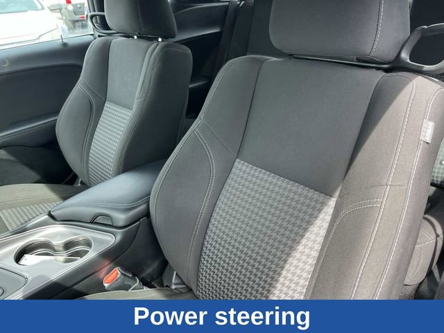 Used 2023 Dodge Challenger SXT RWD image 29